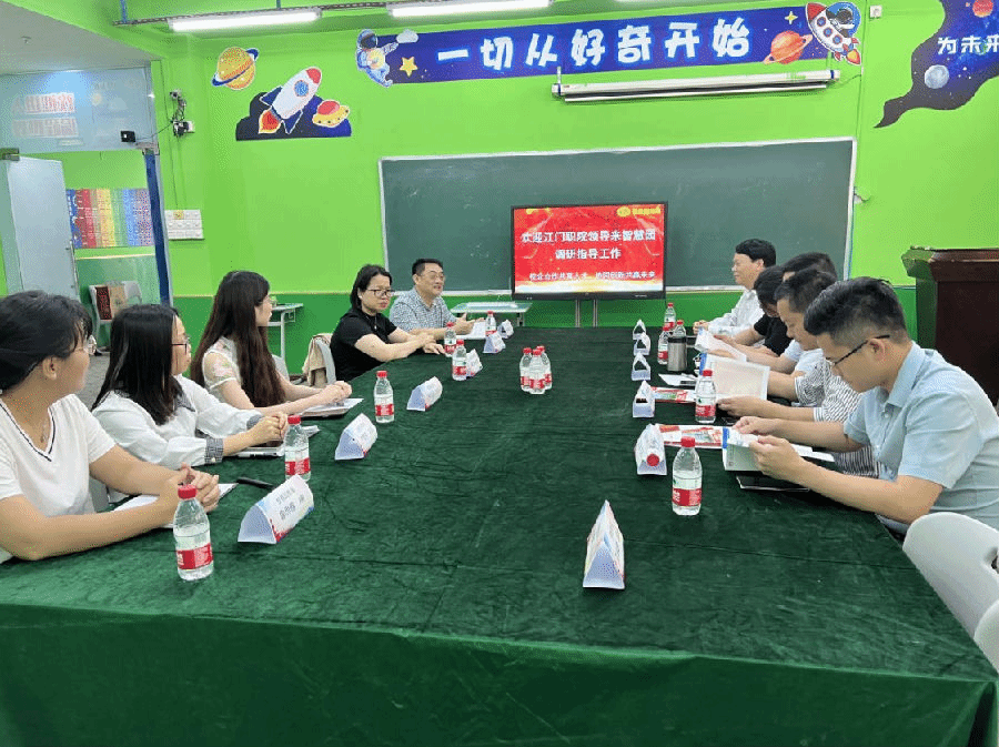 校企育人 携手共赢——人教学院党总支书记杨海涛赴佛山市教培机构走访调研.png