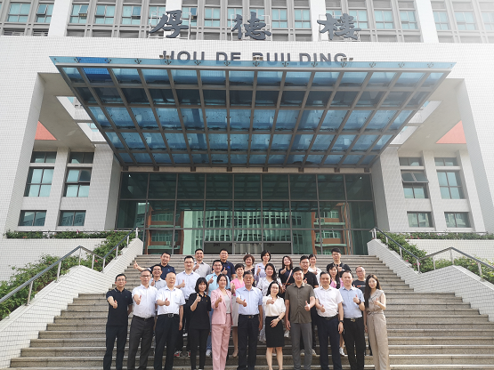 江门职业技术学院经管学院职教集团数字贸易分集团成立大会商贸合照.png